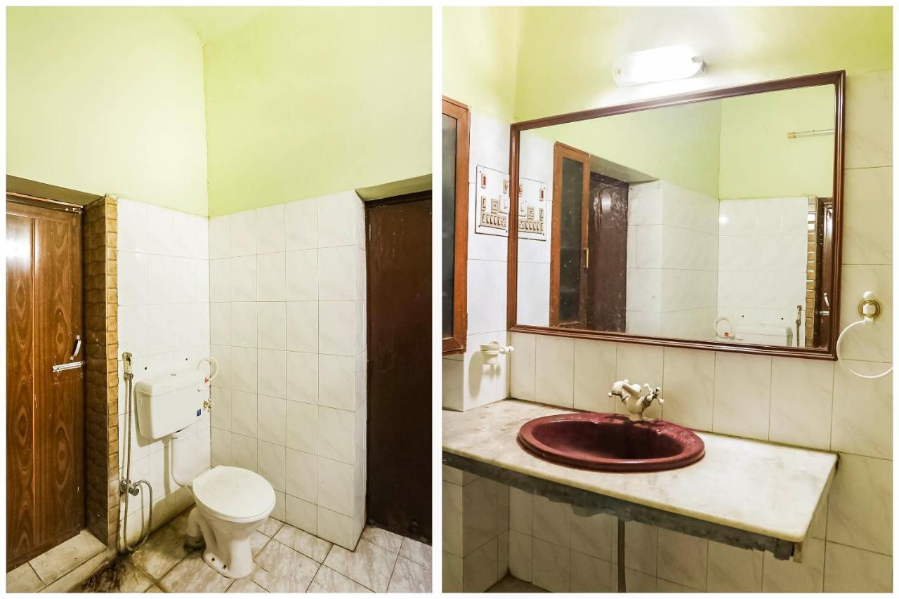 Spot On 64751 Hotel Shivani Palace Muthiganj ภายนอก รูปภาพ